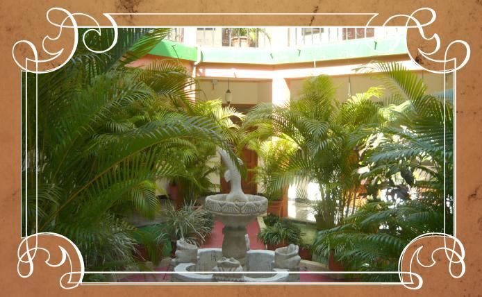 Hotel El Reformador Puerto Barrios Exterior photo